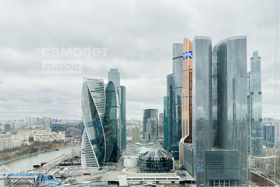 Сдаётся 2-комнатная квартира, 75 м²