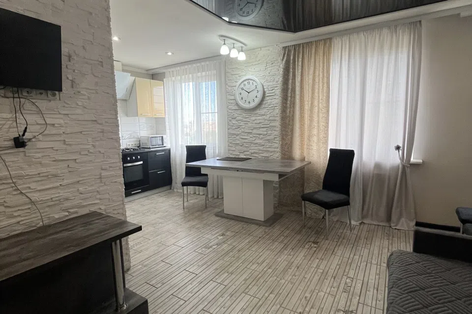 Продаётся 3-комнатная квартира, 61 м²