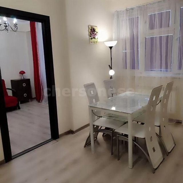 Сдаётся 2-комнатная квартира, 54 м²