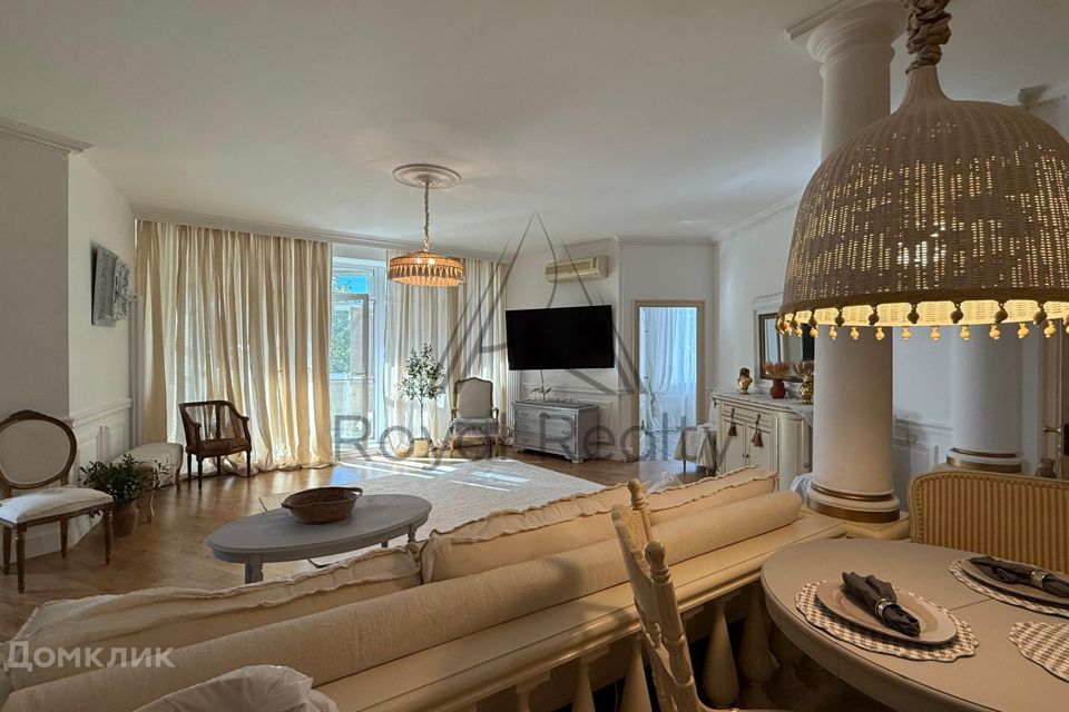 Сдаётся 3-комнатная квартира, 110 м²