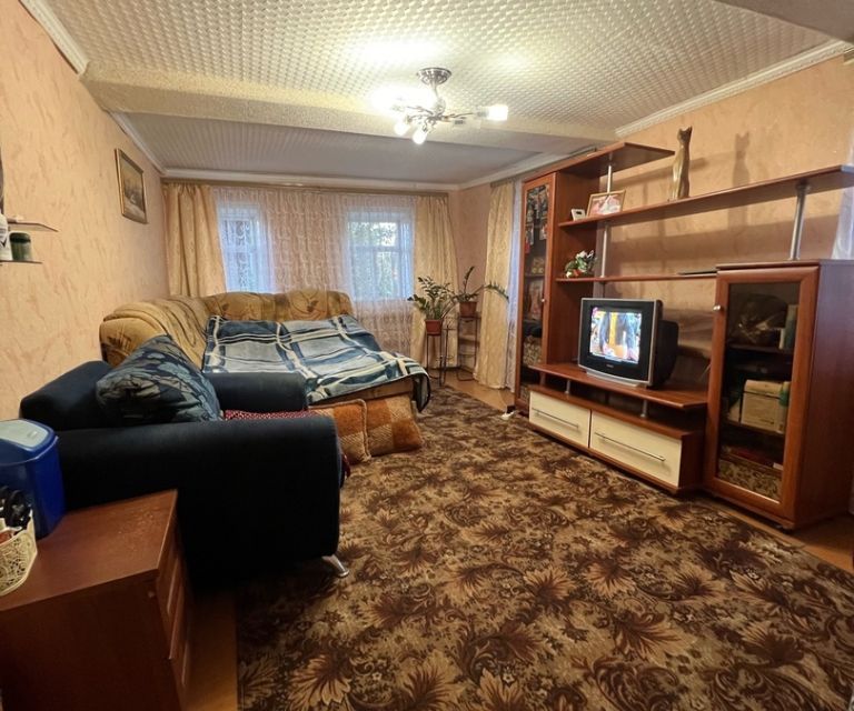 Продаётся 1-комнатная квартира, 40.4 м²