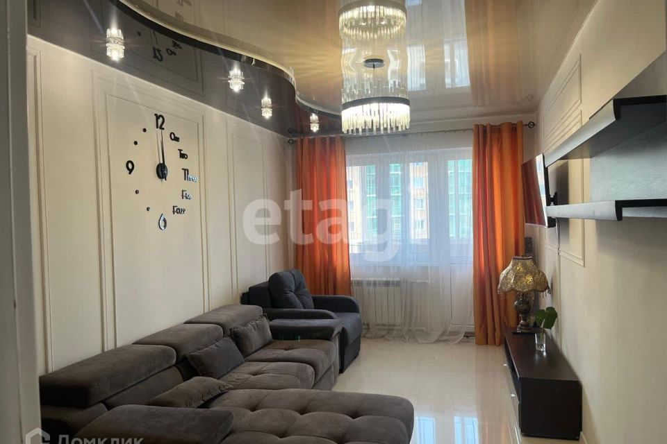 Продаётся 2-комнатная квартира, 63.7 м²