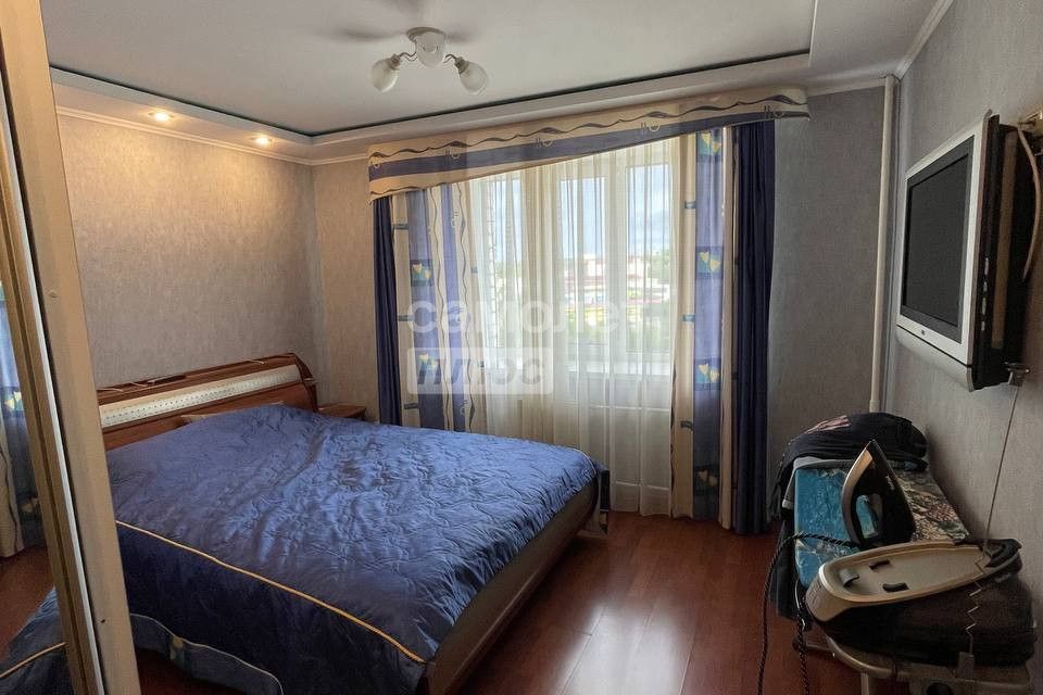Продаётся 2-комнатная квартира, 72.6 м²