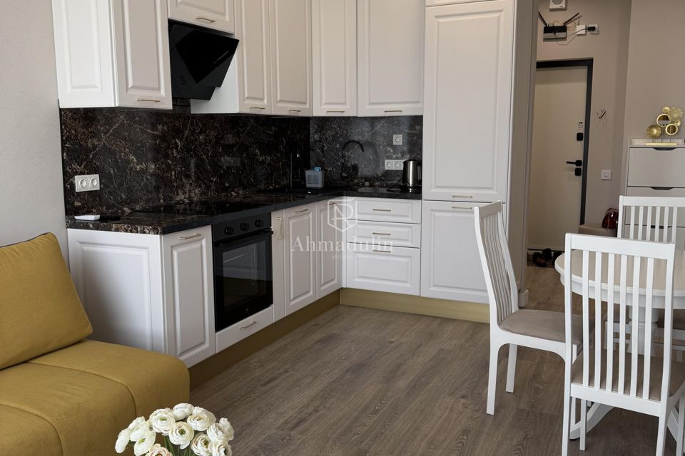 Сдаётся 1-комнатная квартира, 43 м²