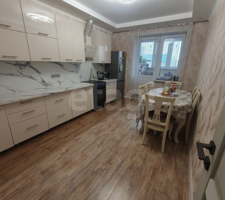 Продаётся 2-комнатная квартира, 60 м²