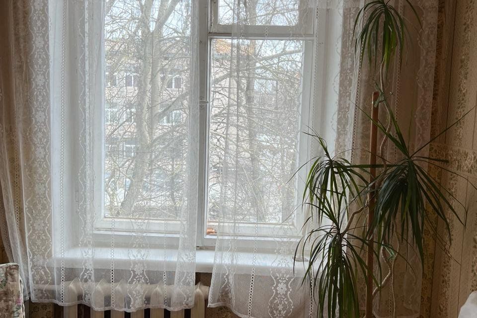 Продаётся 3-комнатная квартира, 56.6 м²