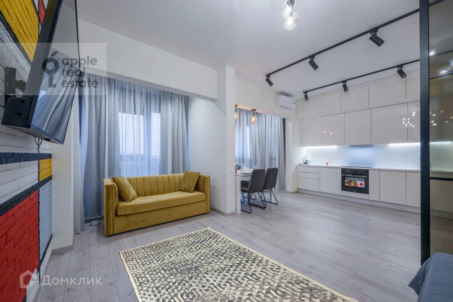 Сдаётся студия, 56 м²