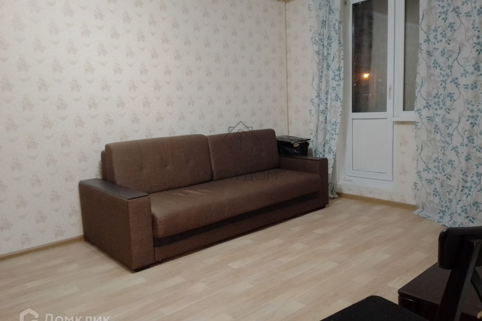 Сдаётся 1-комнатная квартира, 38 м²