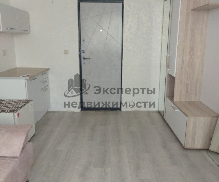 Продаётся комната в 1-комн. квартире, 13.5 м²