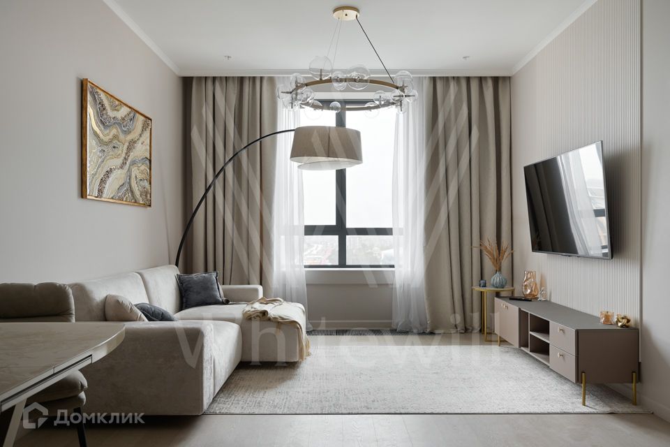 Продаётся 4-комнатная квартира, 124 м²