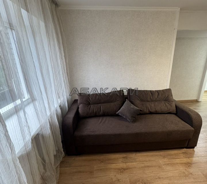 Сдаётся 3-комнатная квартира, 45 м²