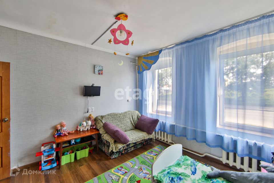 Продаётся 3-комнатная квартира, 65 м²