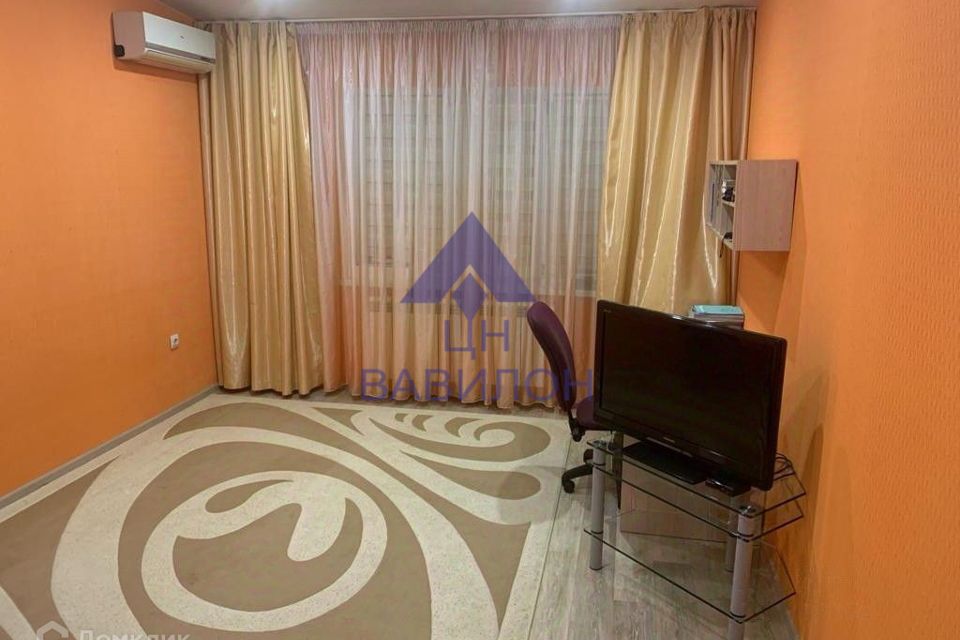 Продаётся 4-комнатная квартира, 106.9 м²