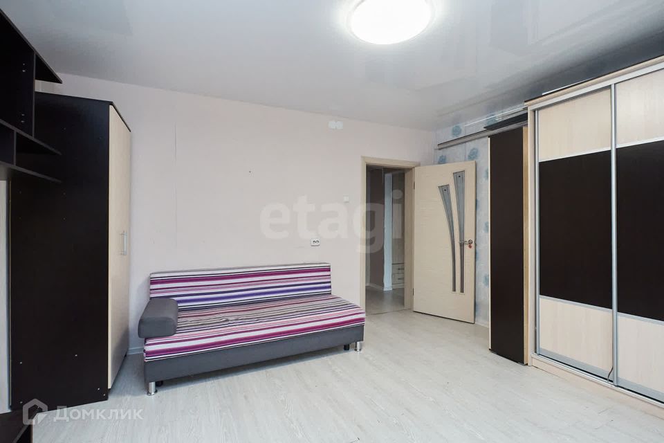 Продаётся 1-комнатная квартира, 35.6 м²