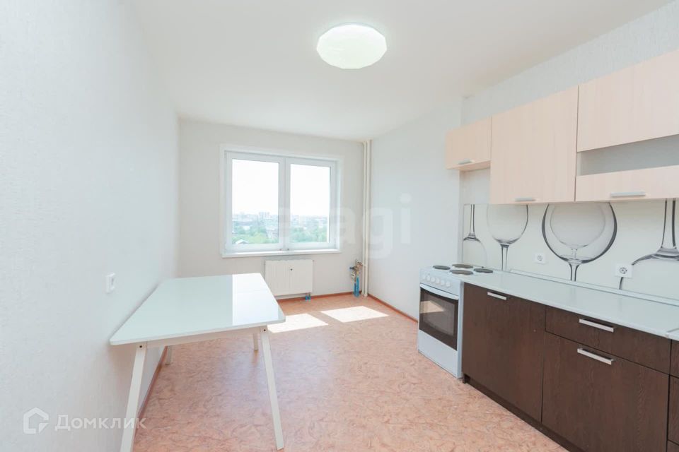 Продаётся 1-комнатная квартира, 37.2 м²