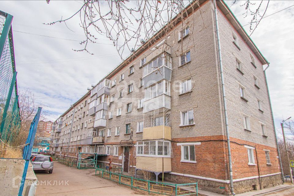 Продаётся 2-комнатная квартира, 44.5 м²