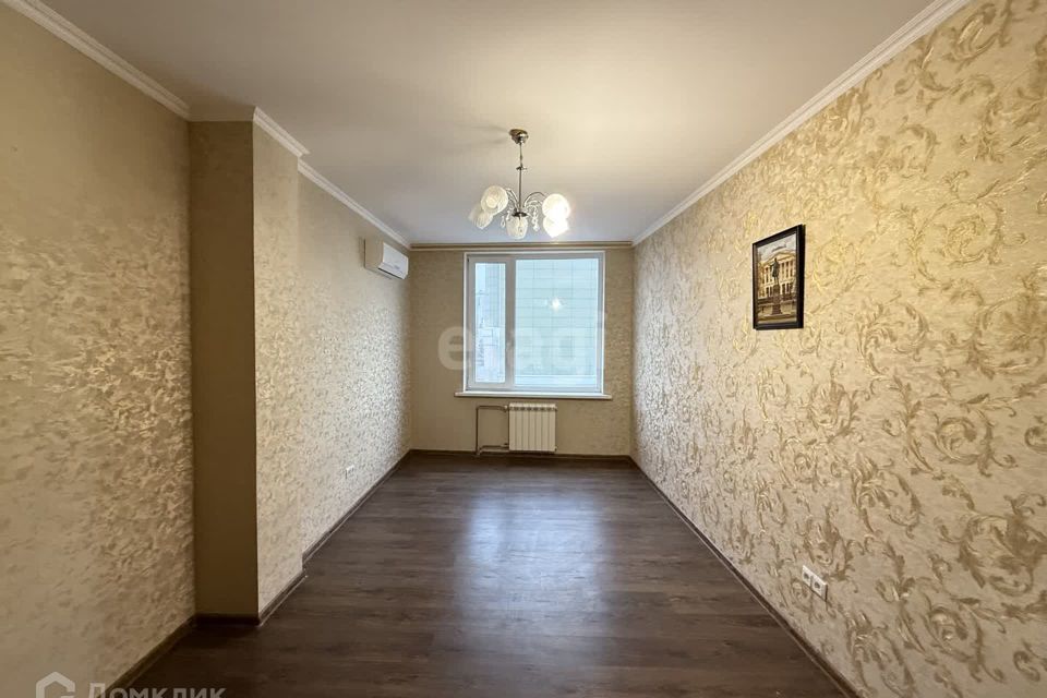 Продаётся 1-комнатная квартира, 47 м²