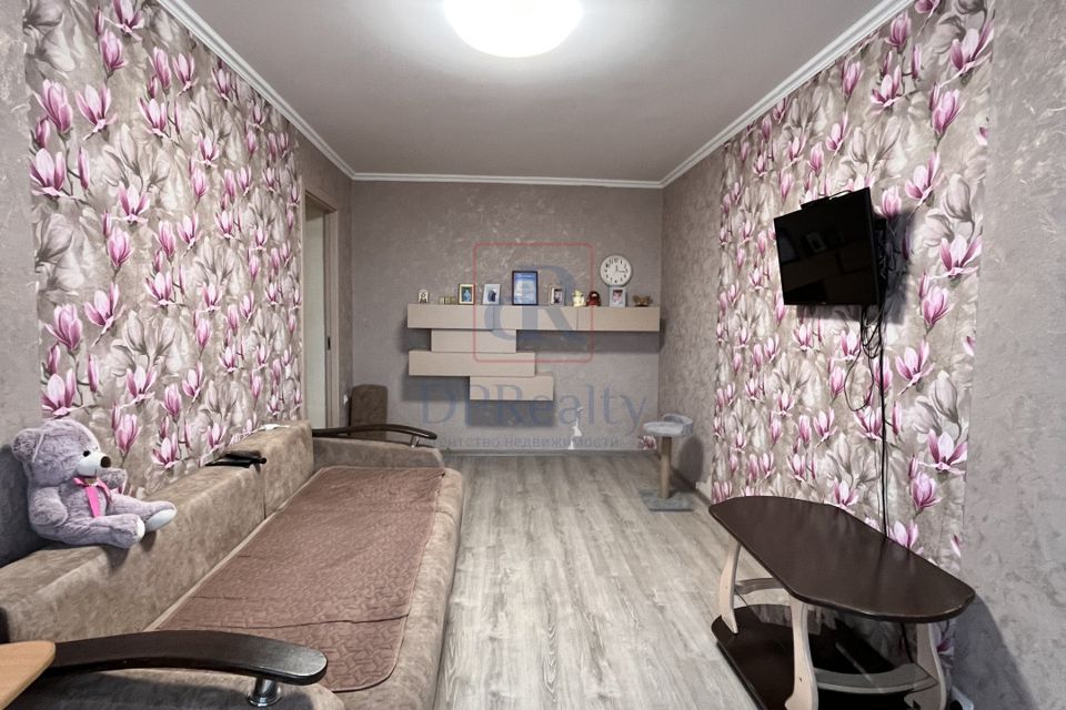 Продаётся 2-комнатная квартира, 42.8 м²