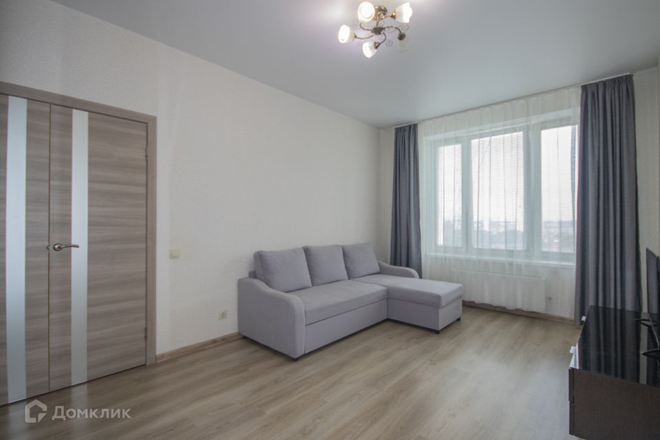 Продаётся 1-комнатная квартира, 37.6 м²