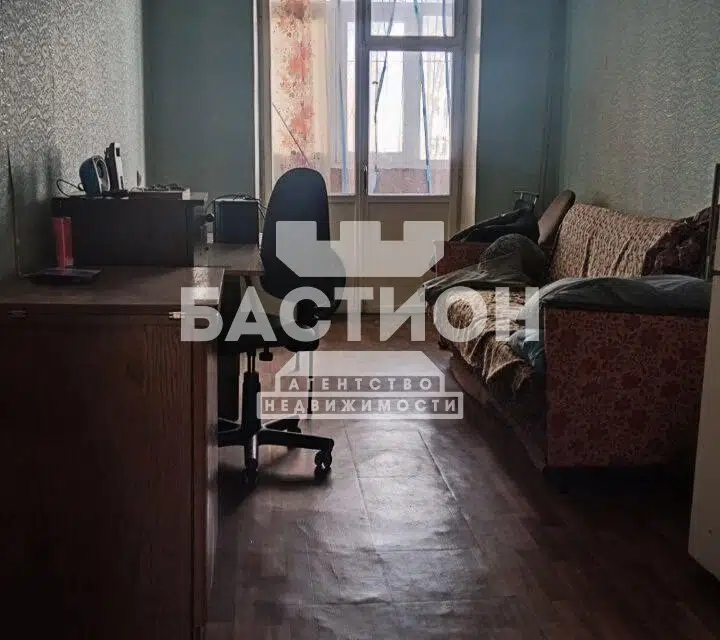 Продаётся 3-комнатная квартира, 57.3 м²