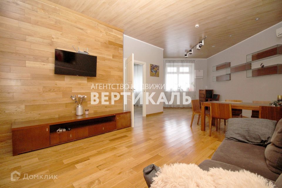 Сдаётся 3-комнатная квартира, 115 м²