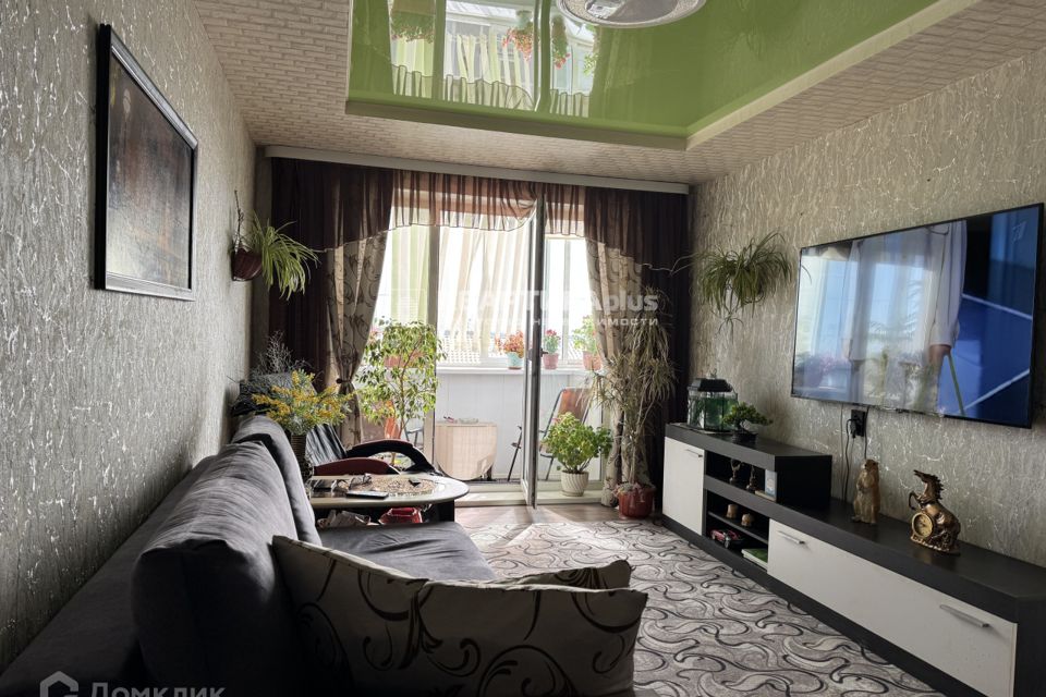 Продаётся 3-комнатная квартира, 60 м²