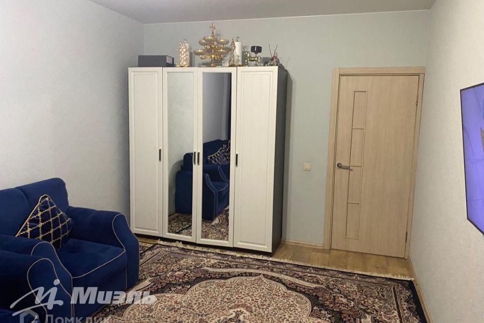 Продаётся 2-комнатная квартира, 65.2 м²