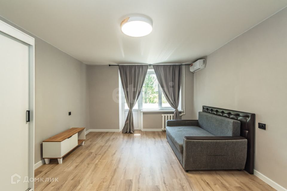 Продаётся 1-комнатная квартира, 35.5 м²