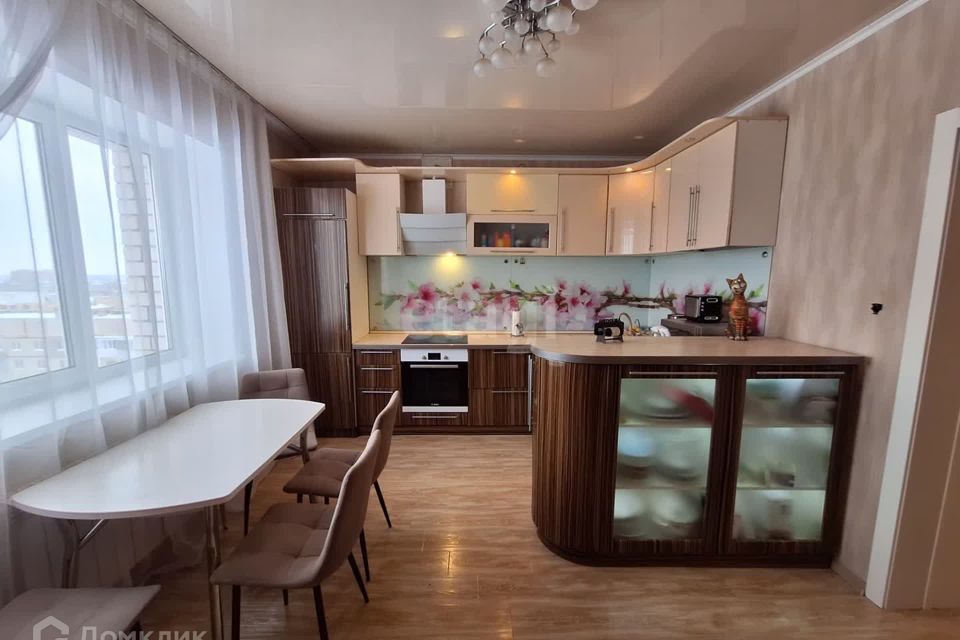 Продаётся 3-комнатная квартира, 82.5 м²