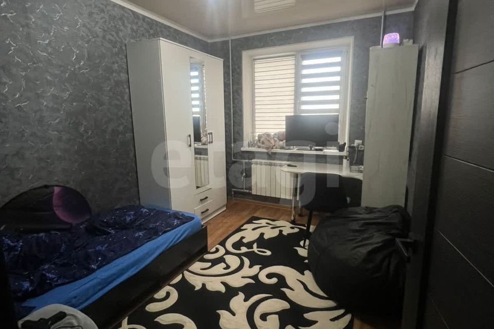 Продаётся 3-комнатная квартира, 63 м²