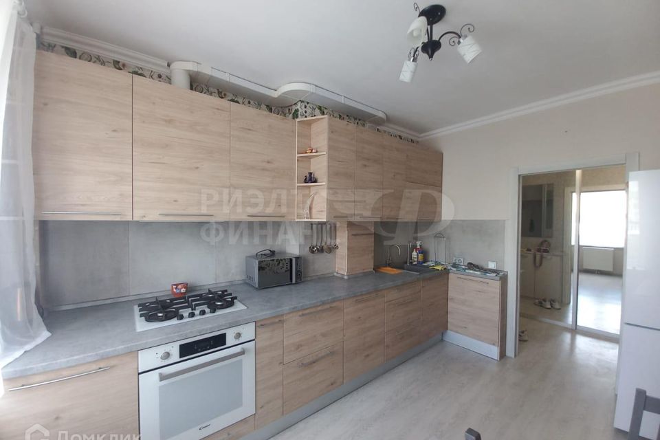 Продаётся 2-комнатная квартира, 54.4 м²