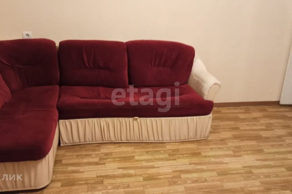 Продаётся 2-комнатная квартира, 56.6 м²