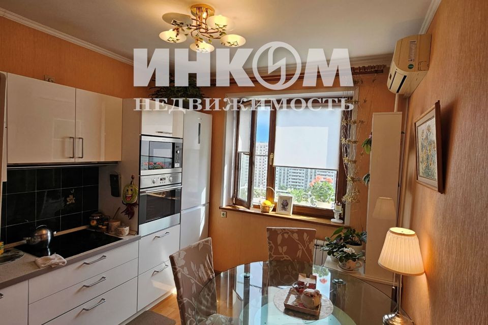 Продаётся 2-комнатная квартира, 53.6 м²