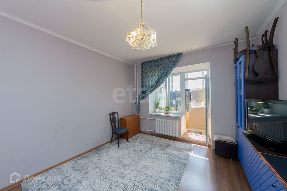 Продаётся 2-комнатная квартира, 75.6 м²