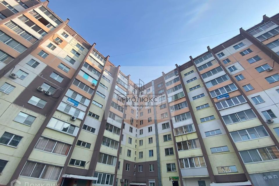 Продаётся 1-комнатная квартира, 40.5 м²