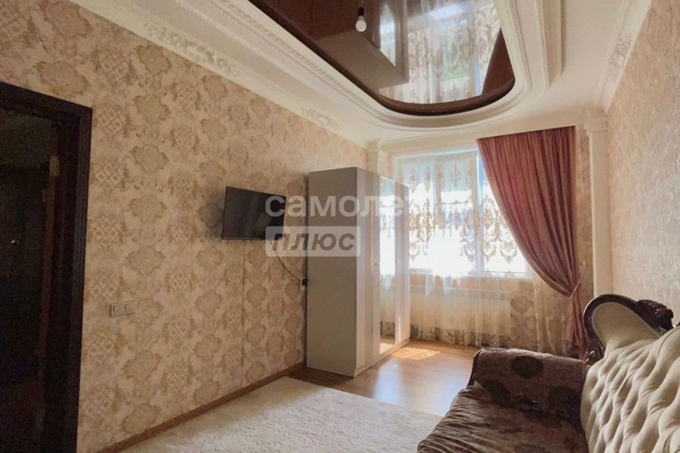 Сдаётся 2-комнатная квартира, 80 м²