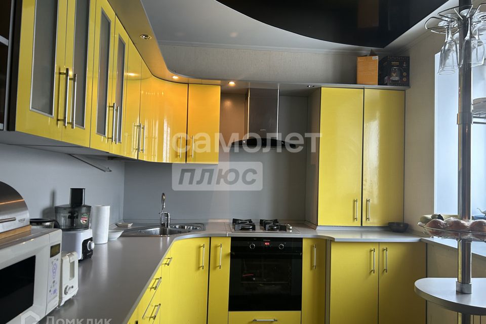 Продаётся 3-комнатная квартира, 81.3 м²