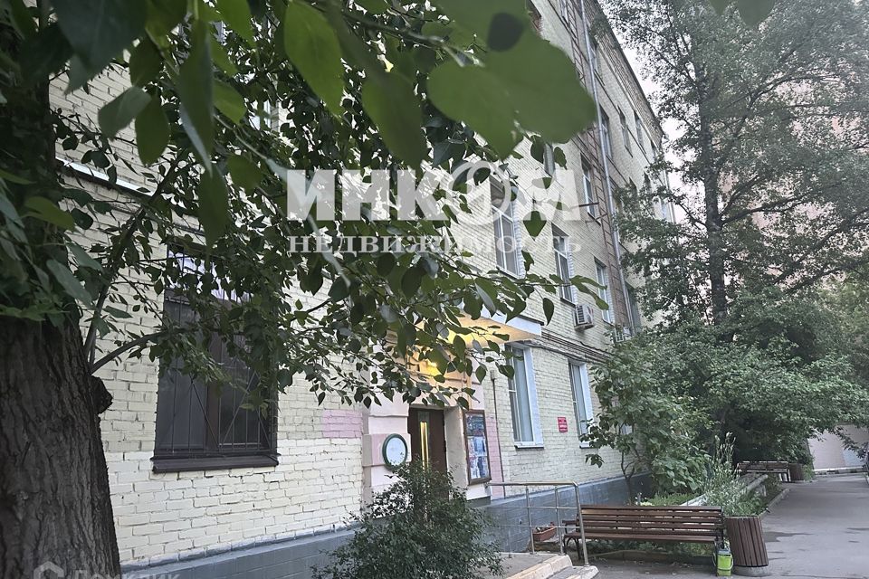 Продаётся 4-комнатная квартира, 102.1 м²