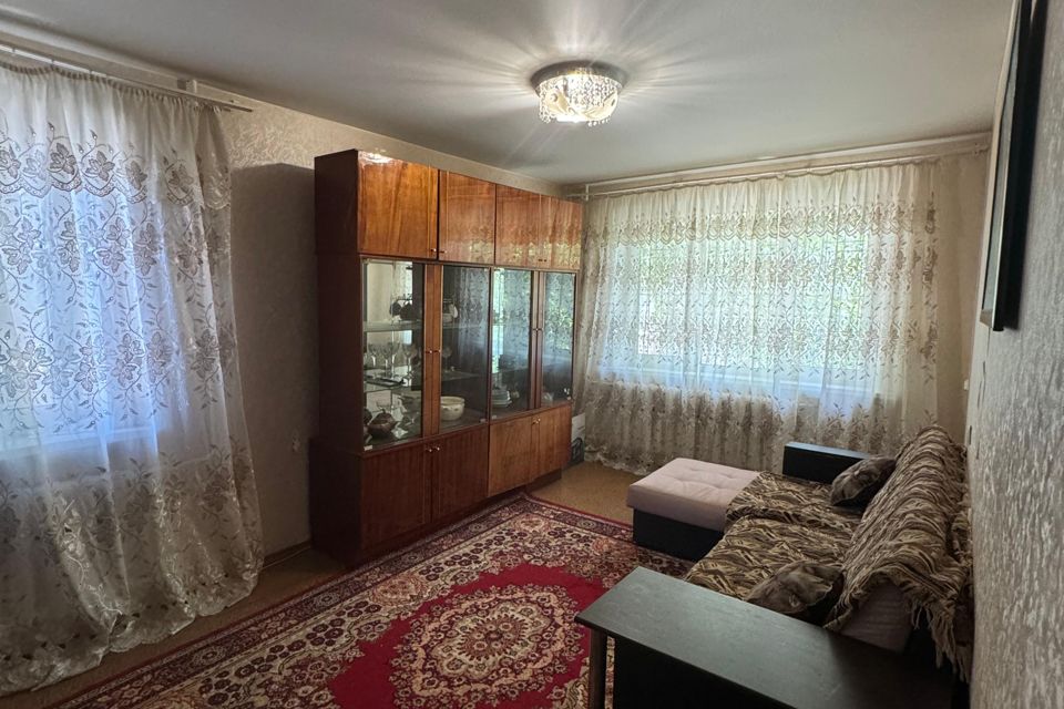 Продаётся 3-комнатная квартира, 56.5 м²