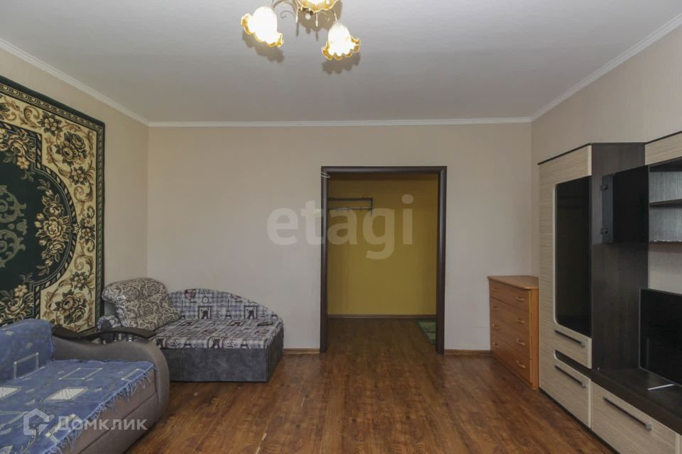 Продаётся 3-комнатная квартира, 68 м²