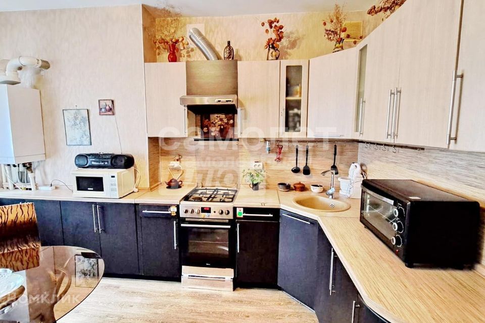 Продаётся 1-комнатная квартира, 38 м²