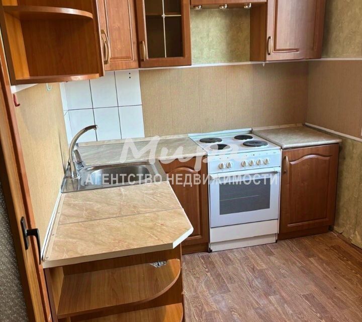 Продаётся 1-комнатная квартира, 38 м²