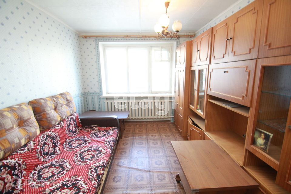Продаётся комната в 8-комн. квартире, 18 м²
