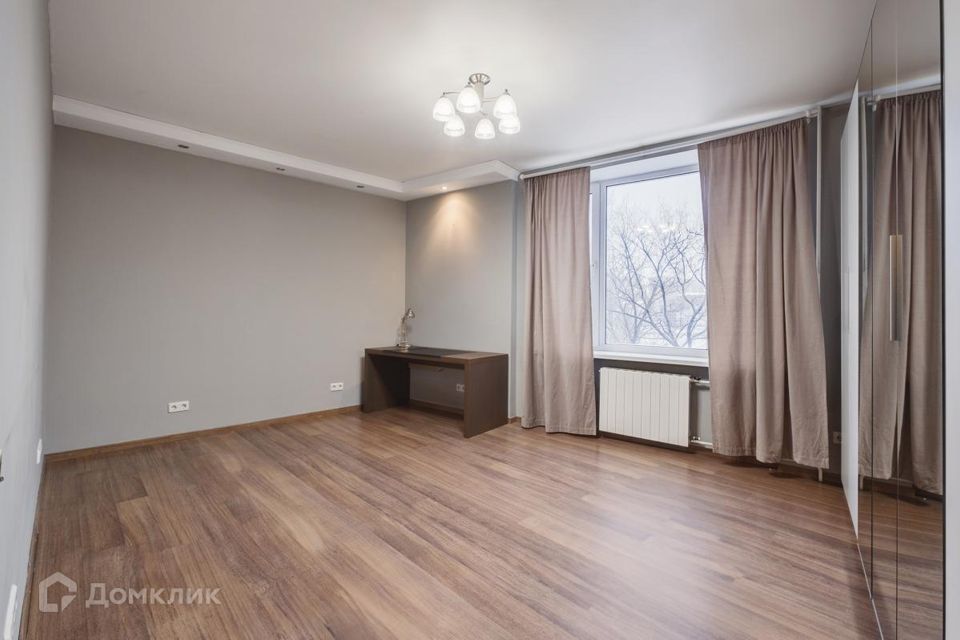 Продаётся 2-комнатная квартира, 55.3 м²