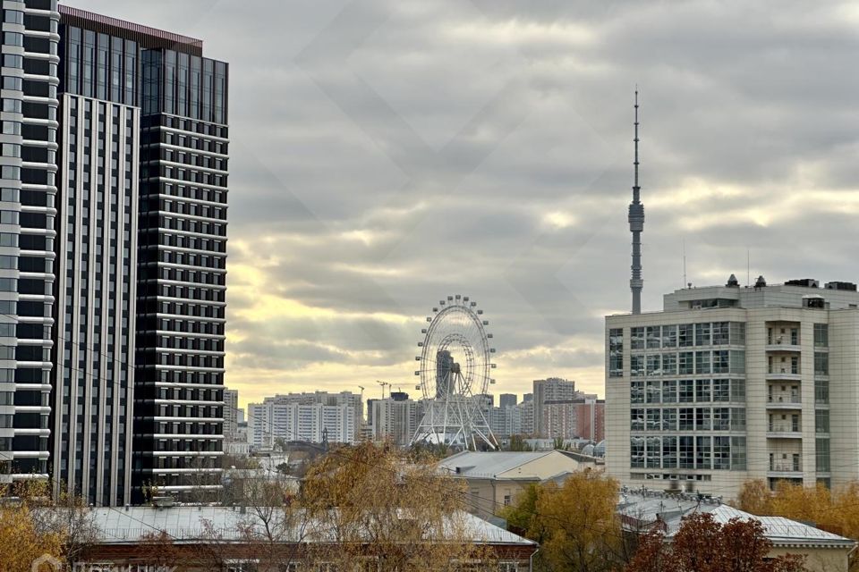 Продаётся 3-комнатная квартира, 62.7 м²