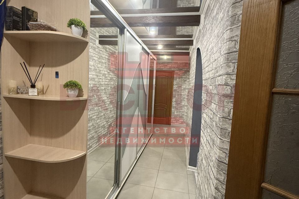 Продаётся 3-комнатная квартира, 71.3 м²