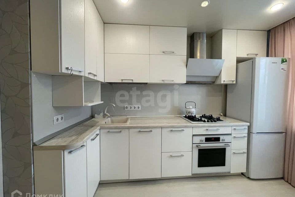 Сдаётся 2-комнатная квартира, 52 м²