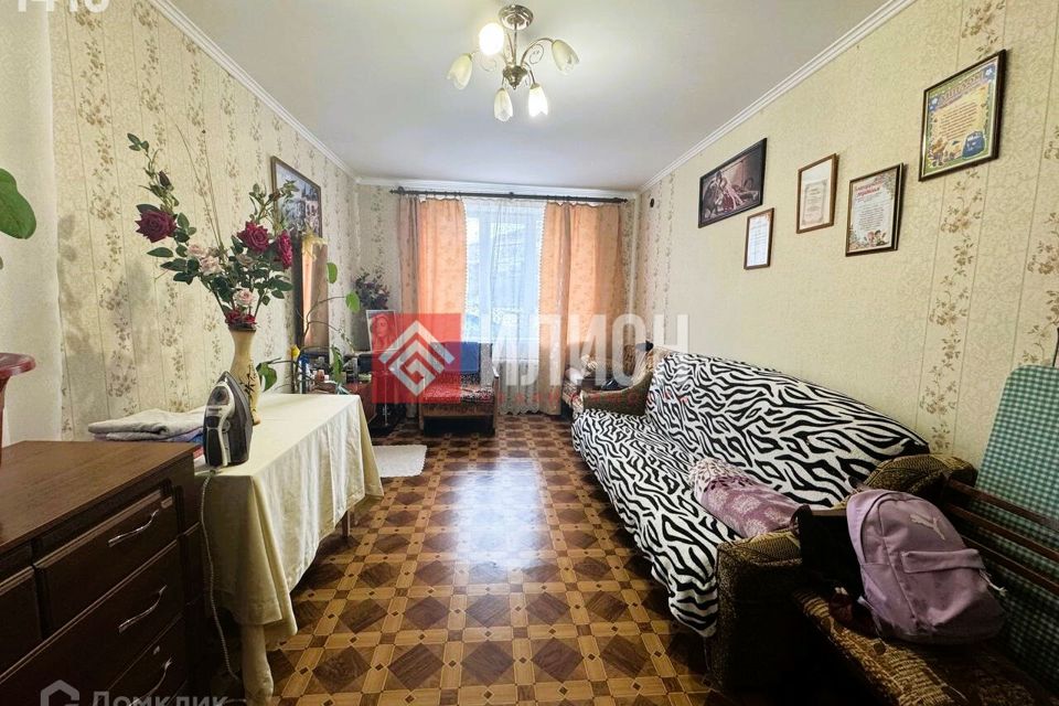 Продаётся 2-комнатная квартира, 56.7 м²