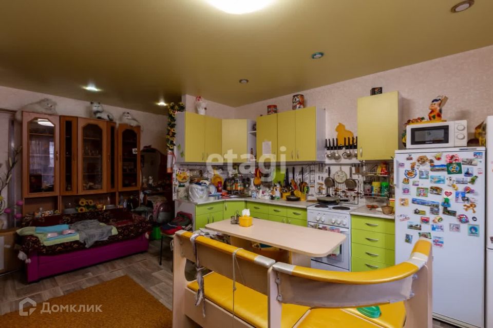Продаётся 3-комнатная квартира, 60 м²