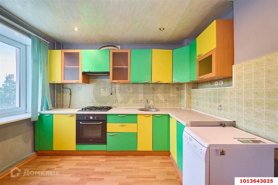 Продаётся 3-комнатная квартира, 67.1 м²